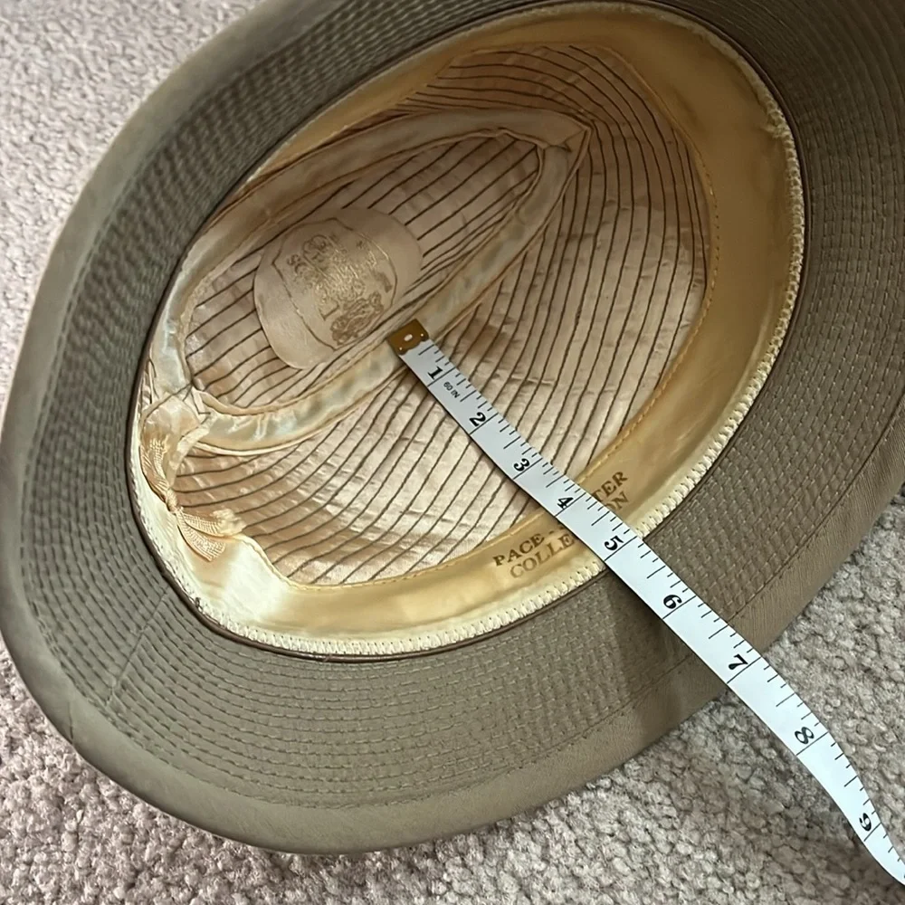 “Dobbs Fifth Avenue New York: Pace- Setter Collection Hat”